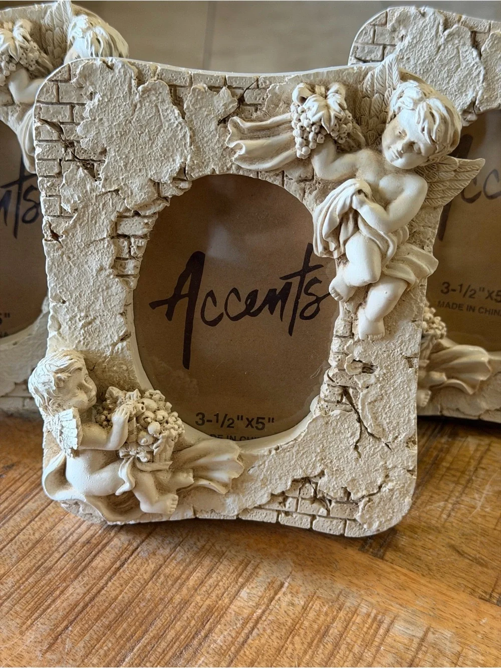 Set Of 3 New Accents Photo Frame Relief Angel Cherubs Renaissance 3.5”x 5”